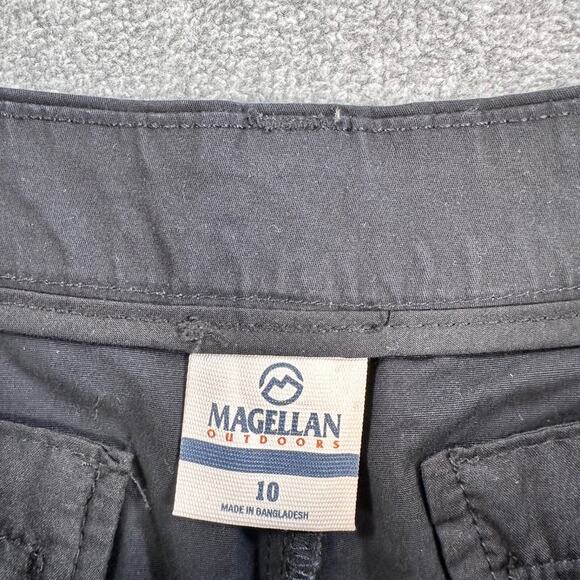 Magellan Outdoor Happy Camper Shorts Women's 10 Black 4" Inseam New Flat Front - Picture 4 of 6